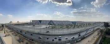 Royal Great Pyramid INN