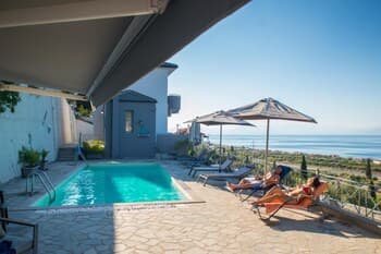 Onar Zin Seabliss - Iro Poolside Nest