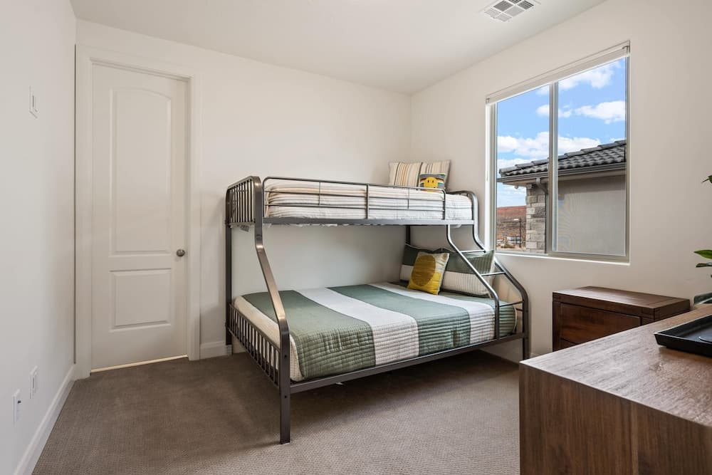 Iron Horse Paseos 4 Bedroom Home