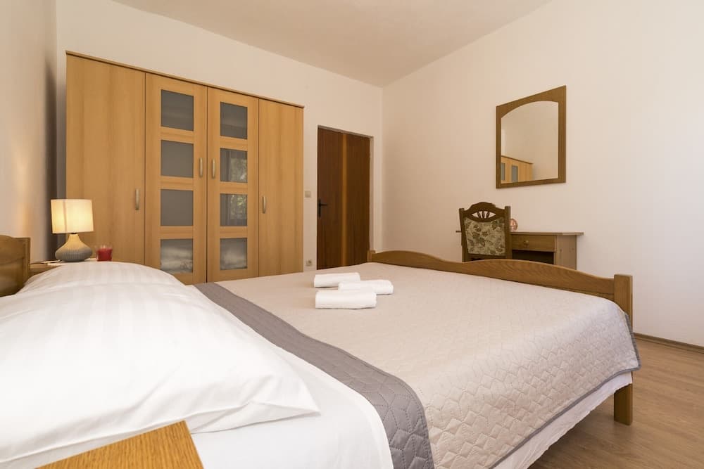 Vacation House With the Pool, Near River Cetina