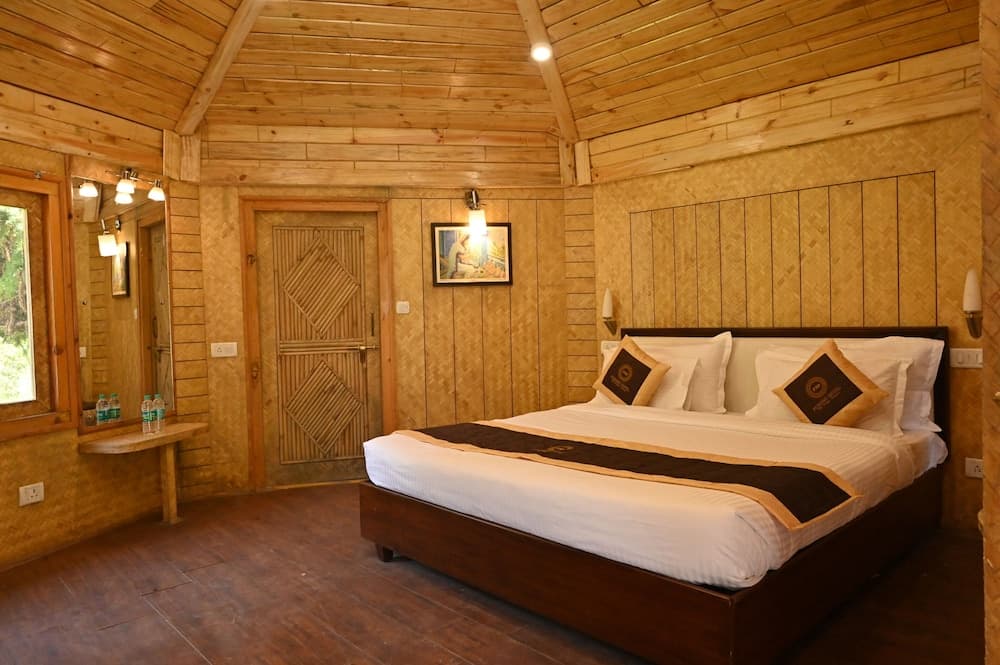 Foxoso Misty Oaks Resort