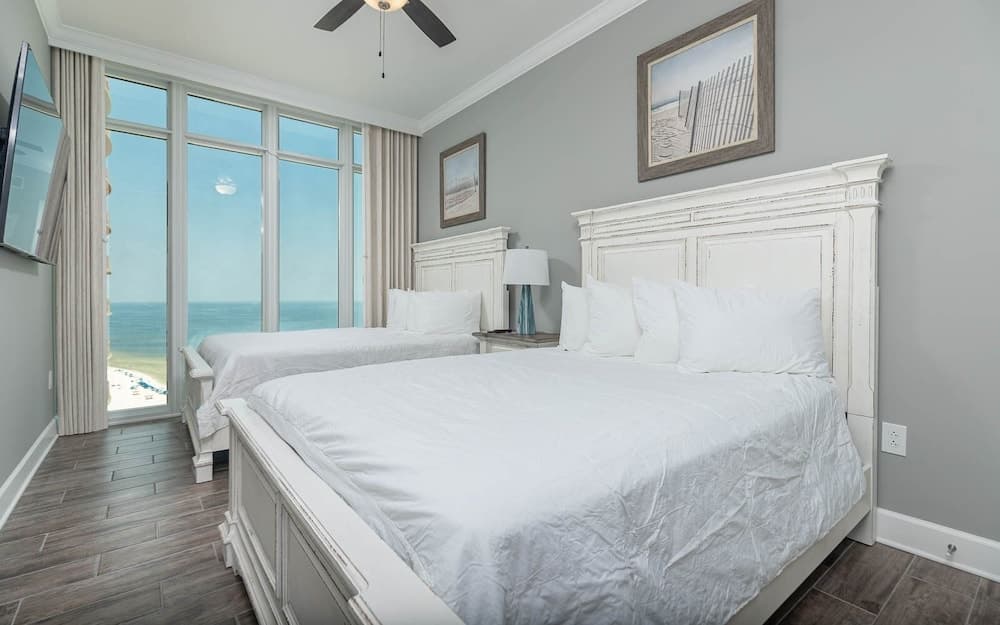 Phoenix Gulf Towers 1904 4 Bedroom Condo by Redawning