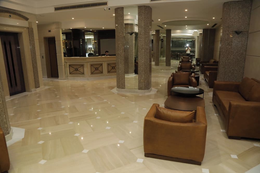 El Sheikh Suites Hotel