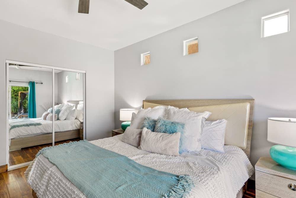 Haleola Palm Springs - Private Pool