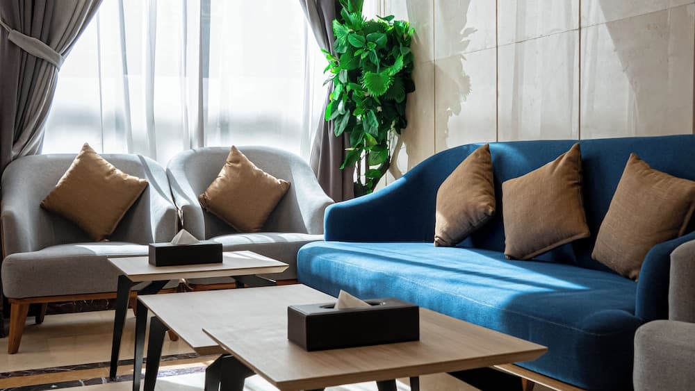 Rabwat Al Safwa Golden Hotel