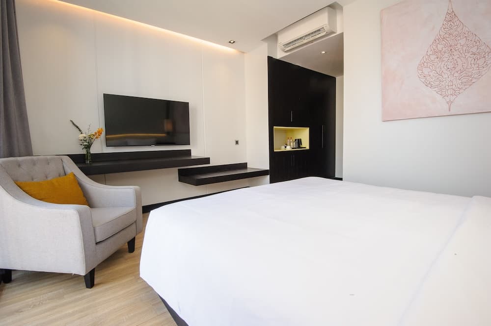 GLOW PARK HOTEL Grand Royal Palace