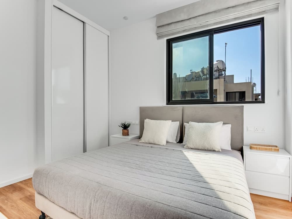 Sanders Olive - Cute 2-bdr Apt With Shared Pool