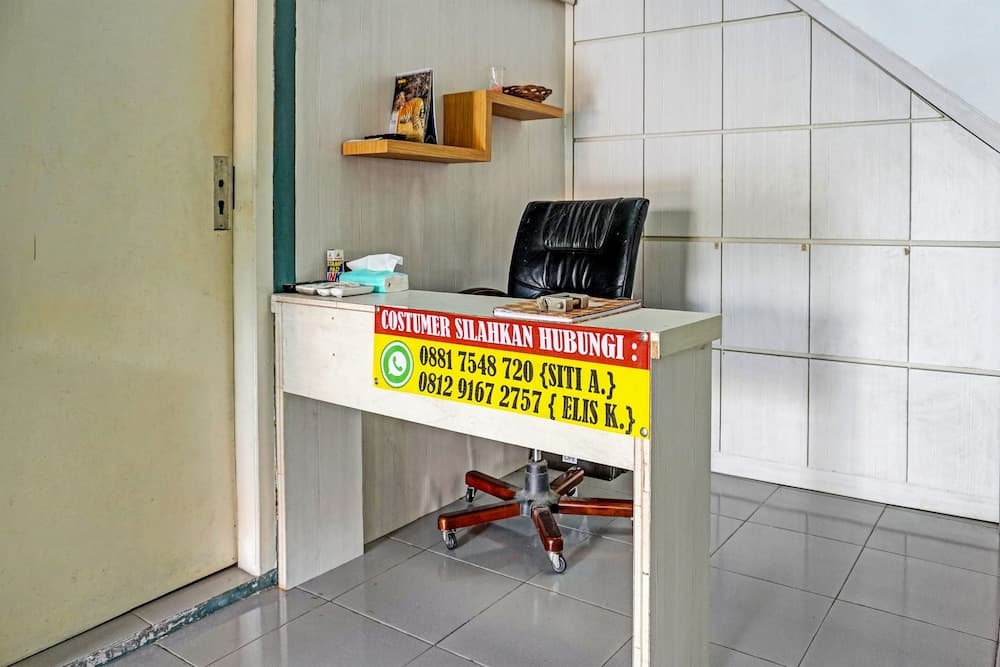 Hotel O Home Stay Elis Cateliya Syariah