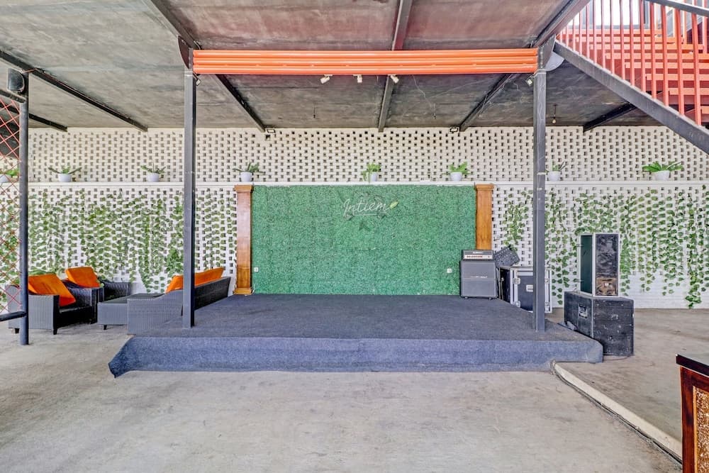 Collection O 90617 Rumah Oma Opa Syariah