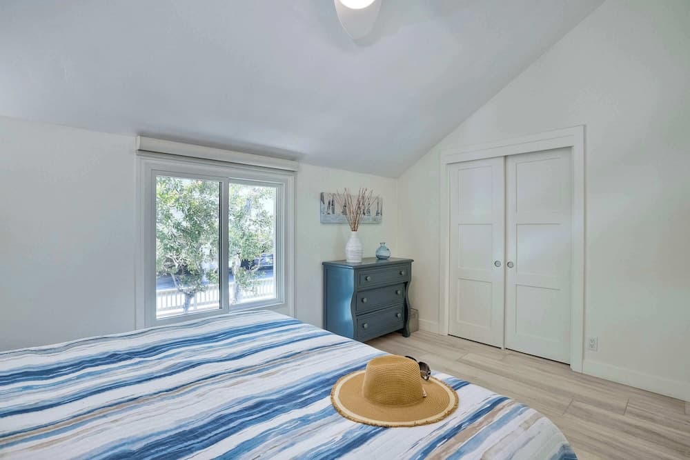 NEW Listing! Seaside Sunset