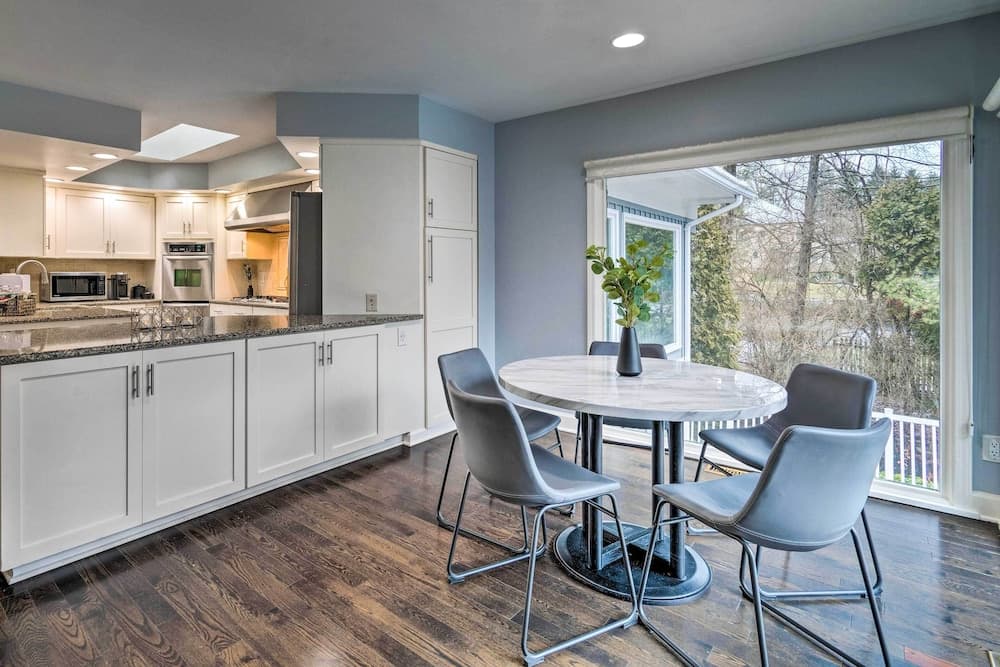 Spacious Rochester Home w/ Heated Pool & Hot Tub!