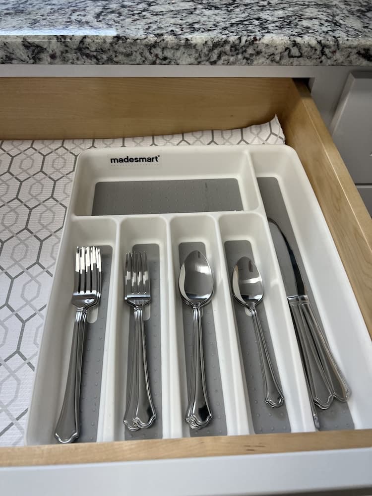 Crystal Sands Apartments