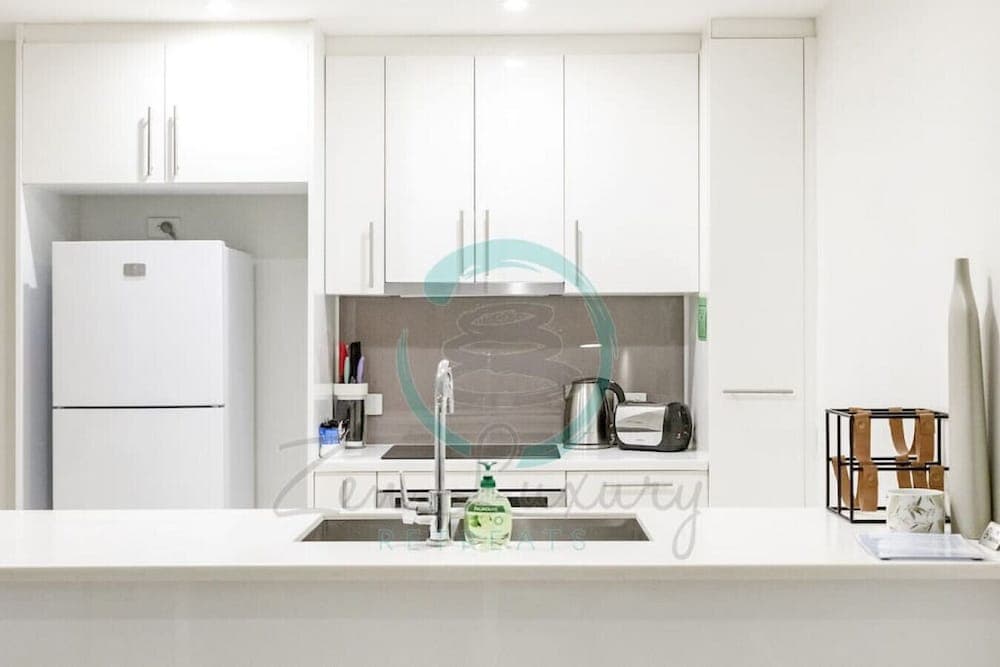 ZEN OCEAN REEF - Cozy 2BR Sea View Apt