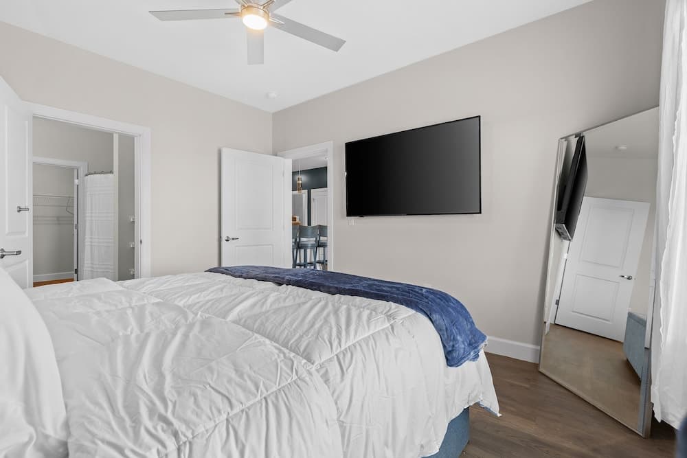 Beverly Hills Penthouse Suite