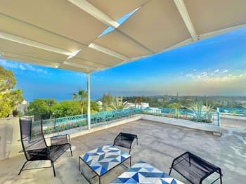 Ultra Luxurious Villa With Breathtaking Views