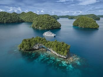 Four Seasons Explorer, Palau - Cruising Resort
