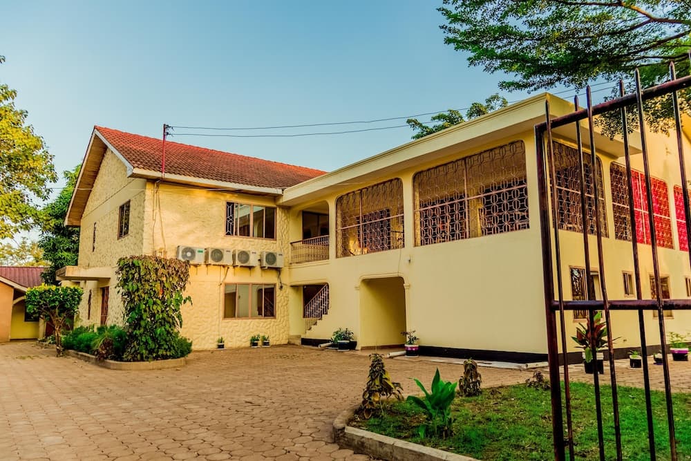 The Friend Of Mine Hotel