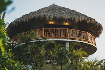 Villas Oasis Bungalow Top