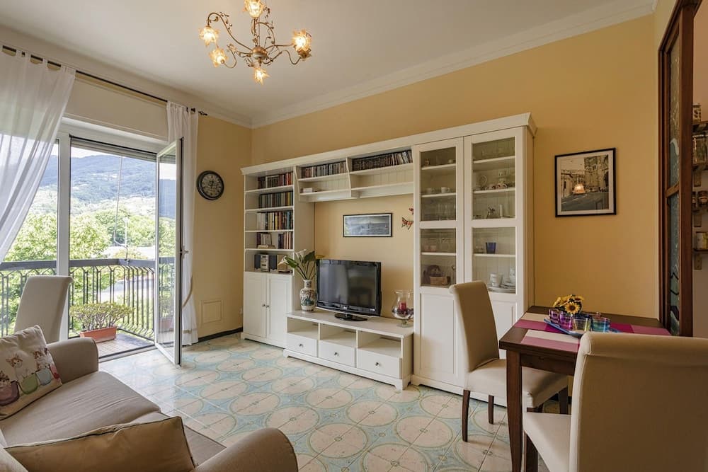 Un Balcone Sulle Colline di Rapallo