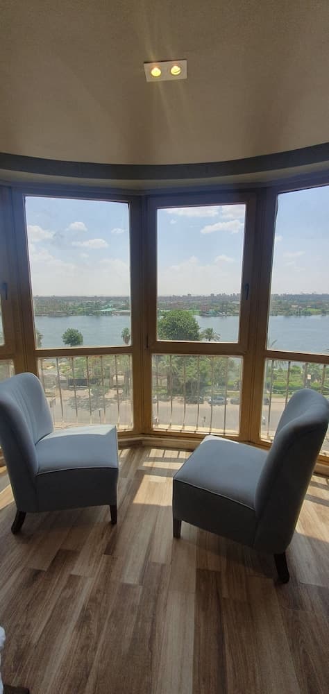 Grand Bayan Hotel at Nile Plaza