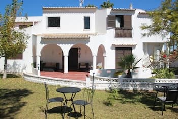Villa Alcaide