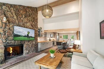 Eagle Vail 4BR Townhouse on Golf Course