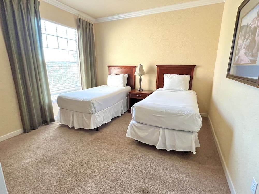 1361tt Unit 7401 - Tuscana Resort 3 Bedroom Condo by RedAwning