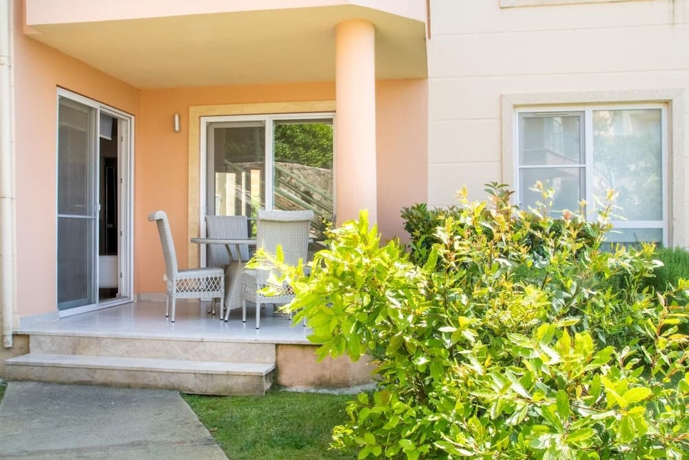 Comfortable Flat w Pool and Garden in Soke Aydin