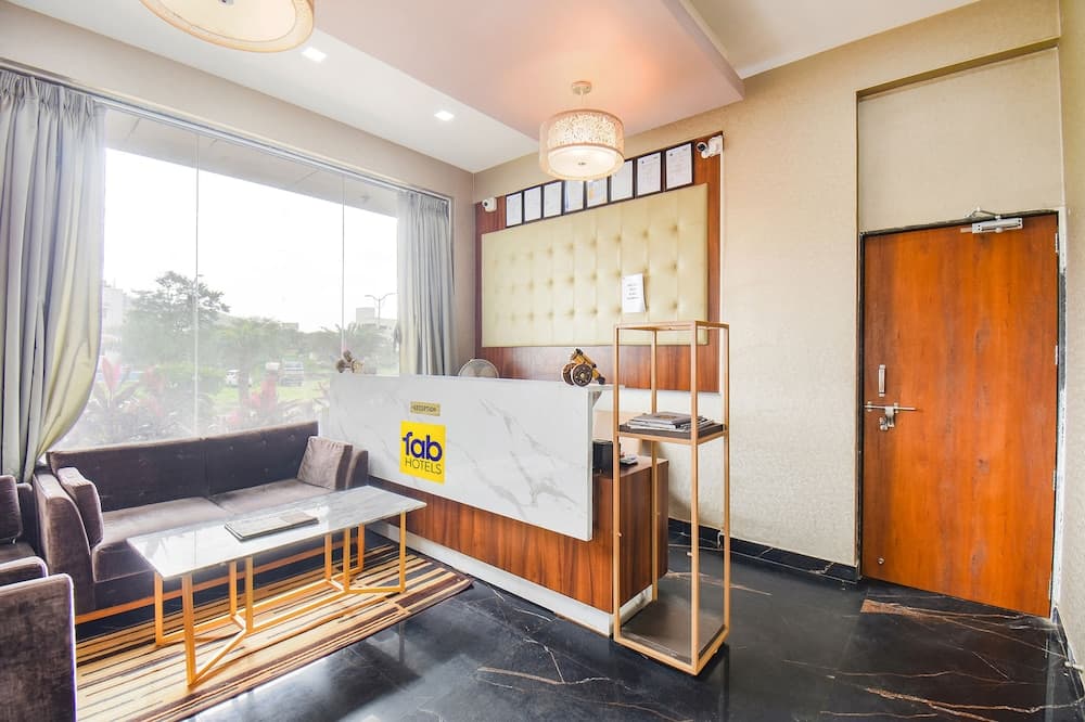 Fabhotel Prime Rajmudra