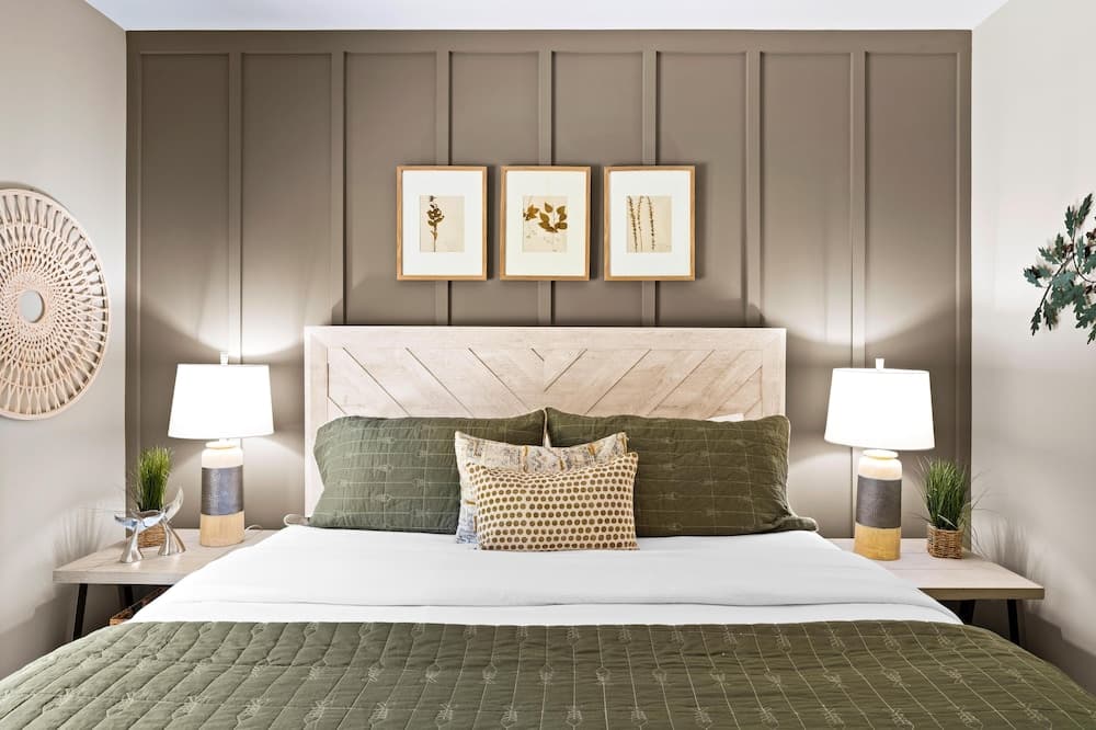 Salience Path W/heated Pool & Game Room