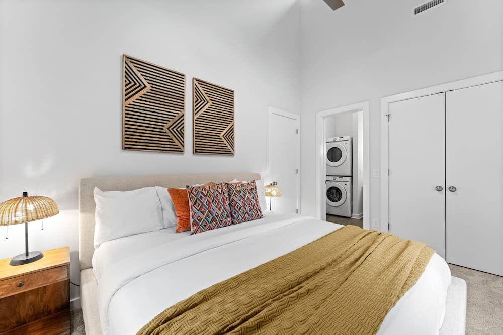 Blue Haven W/game Room, Hot Tub & Optional Boat Rental