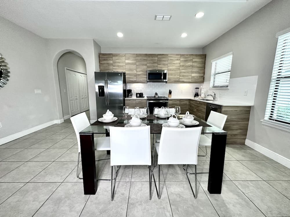 Balmoral Resort-206bp 3 Bedroom Home by Redawning