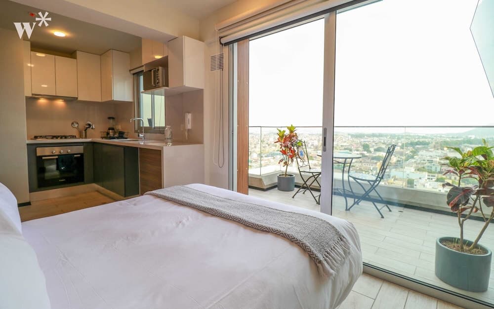 Wynwood El Sol Oeste in Barranco