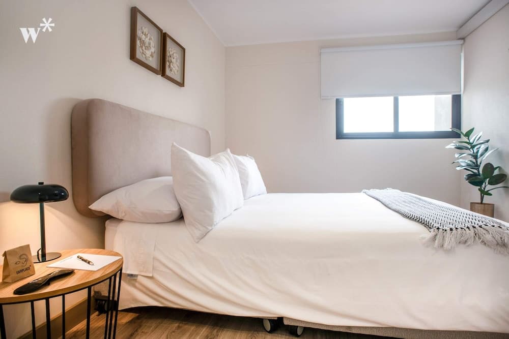 Wynwood Dean Valdivia