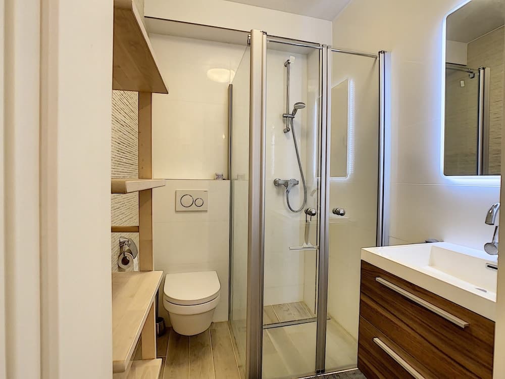 Brand New Studio in City Center