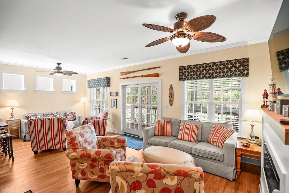 694 Bonito Rd-sandy Palms