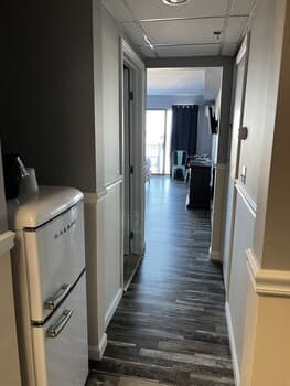 Trade Winds on the Bay