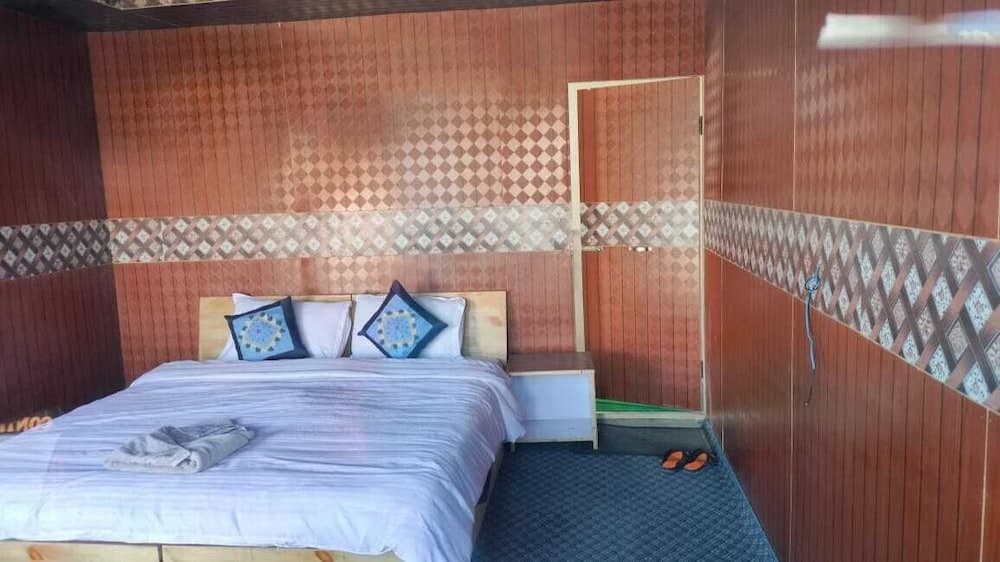 Soma Retreat Cottage Pangong Lake