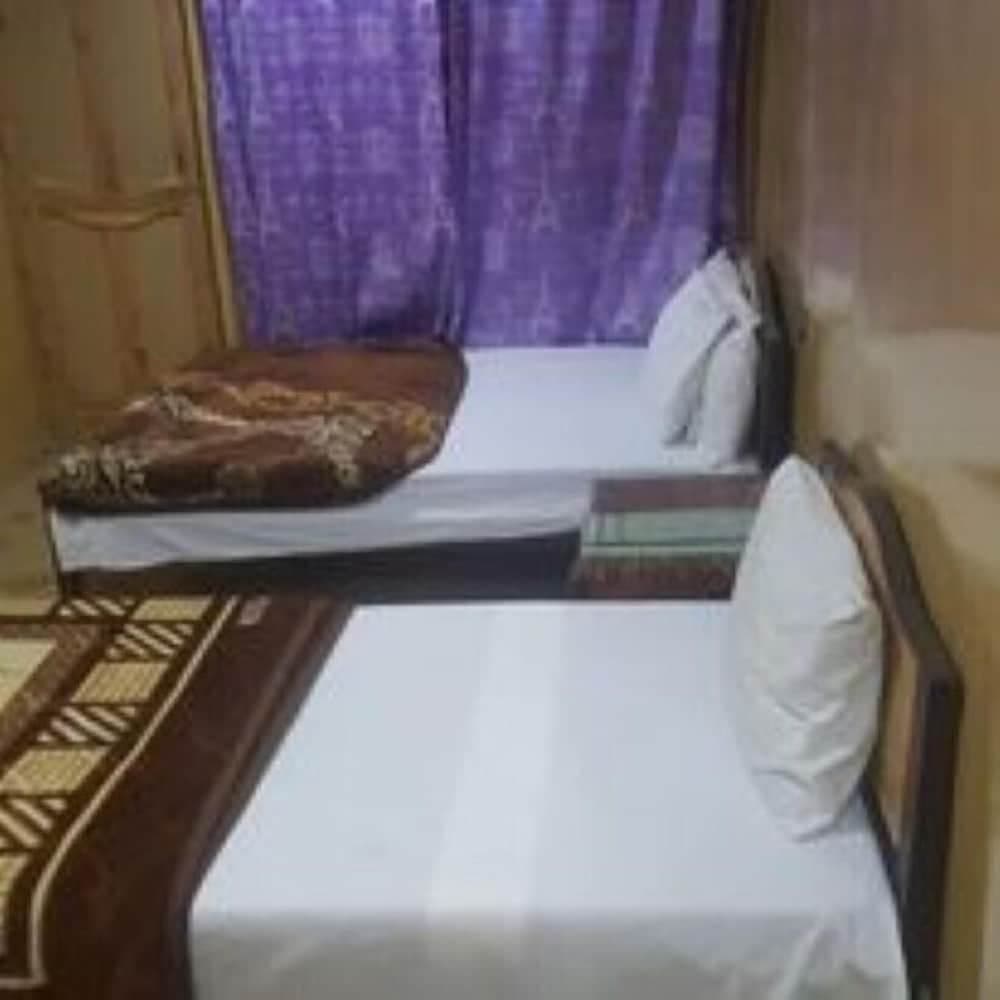 Paradise City Hotel and Restaurant