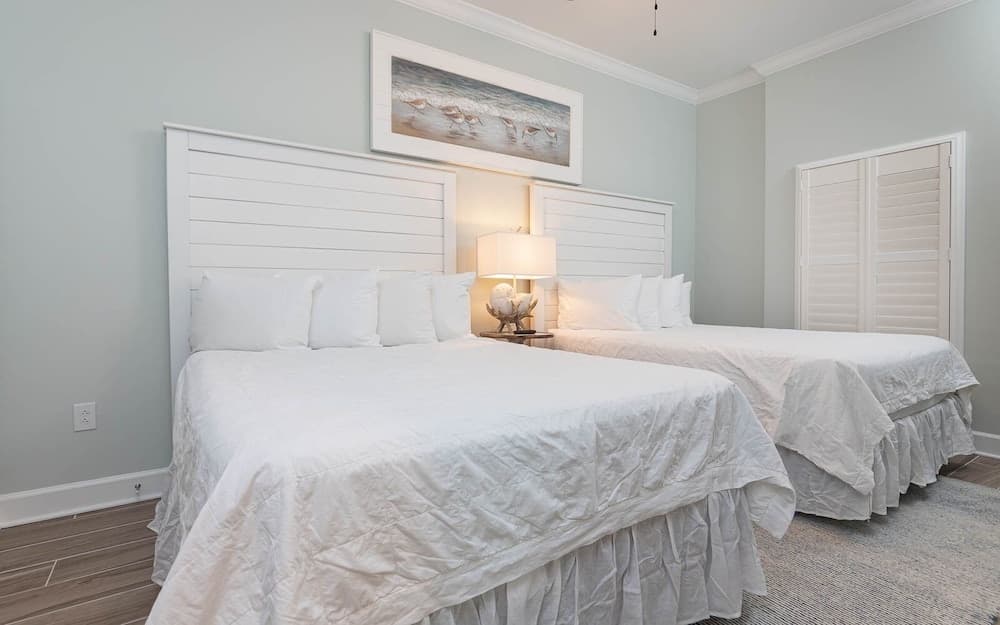 Phoenix Gulf Towers 704 4 Bedroom Condo