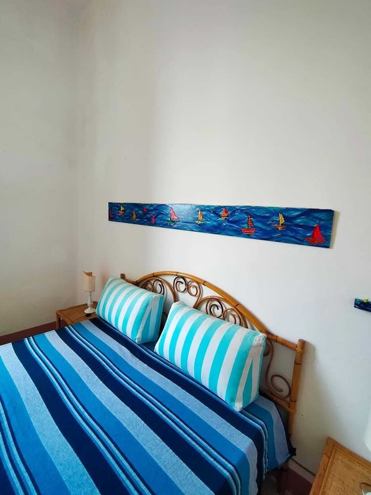 The White House on the sea