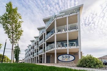 Kasa 539 Bay Street Traverse City