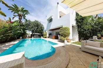 Villa de Luxe Gammarth Avec Piscine