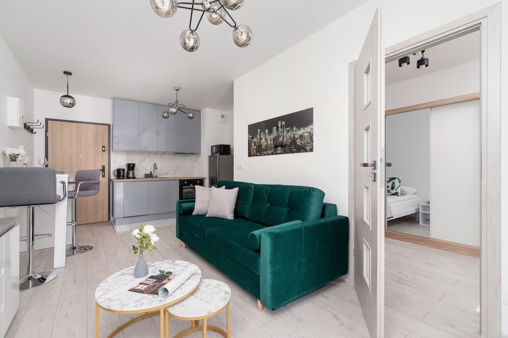 Expo Cracow Apartment by Renters
