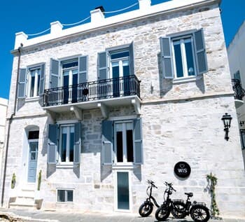 WIS Suite in Ermoupoli