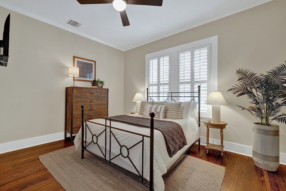 Heart of Fredericksburg With Pool Hot-tub&grill