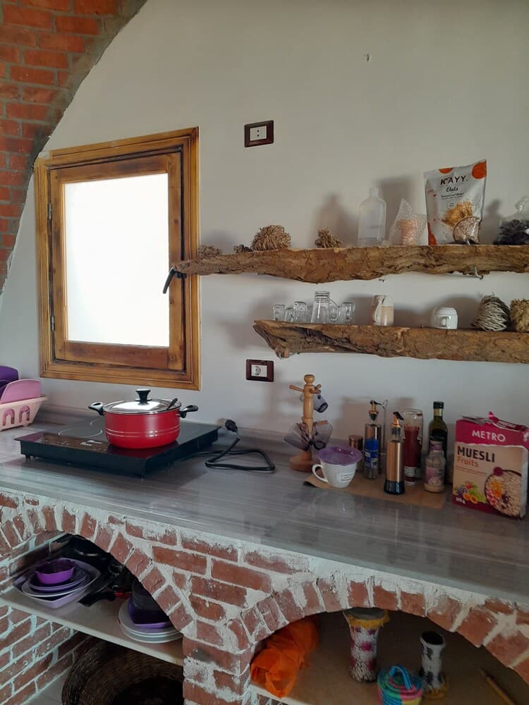 3-bed Sleeps 6 With Sea View & Free Parking