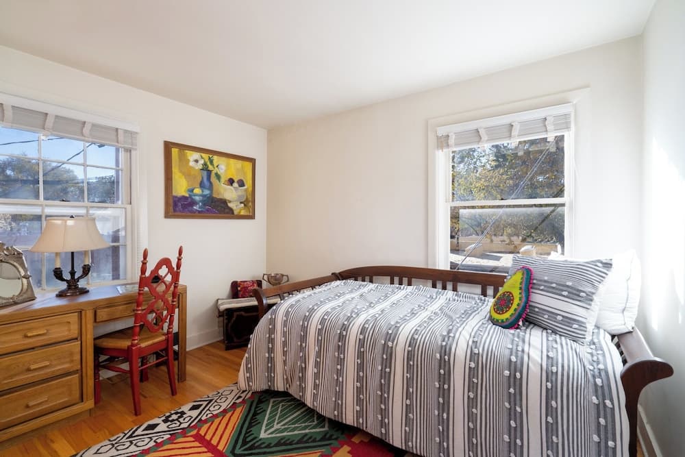 Casita de Jeanetta by Kokopelli Property Management