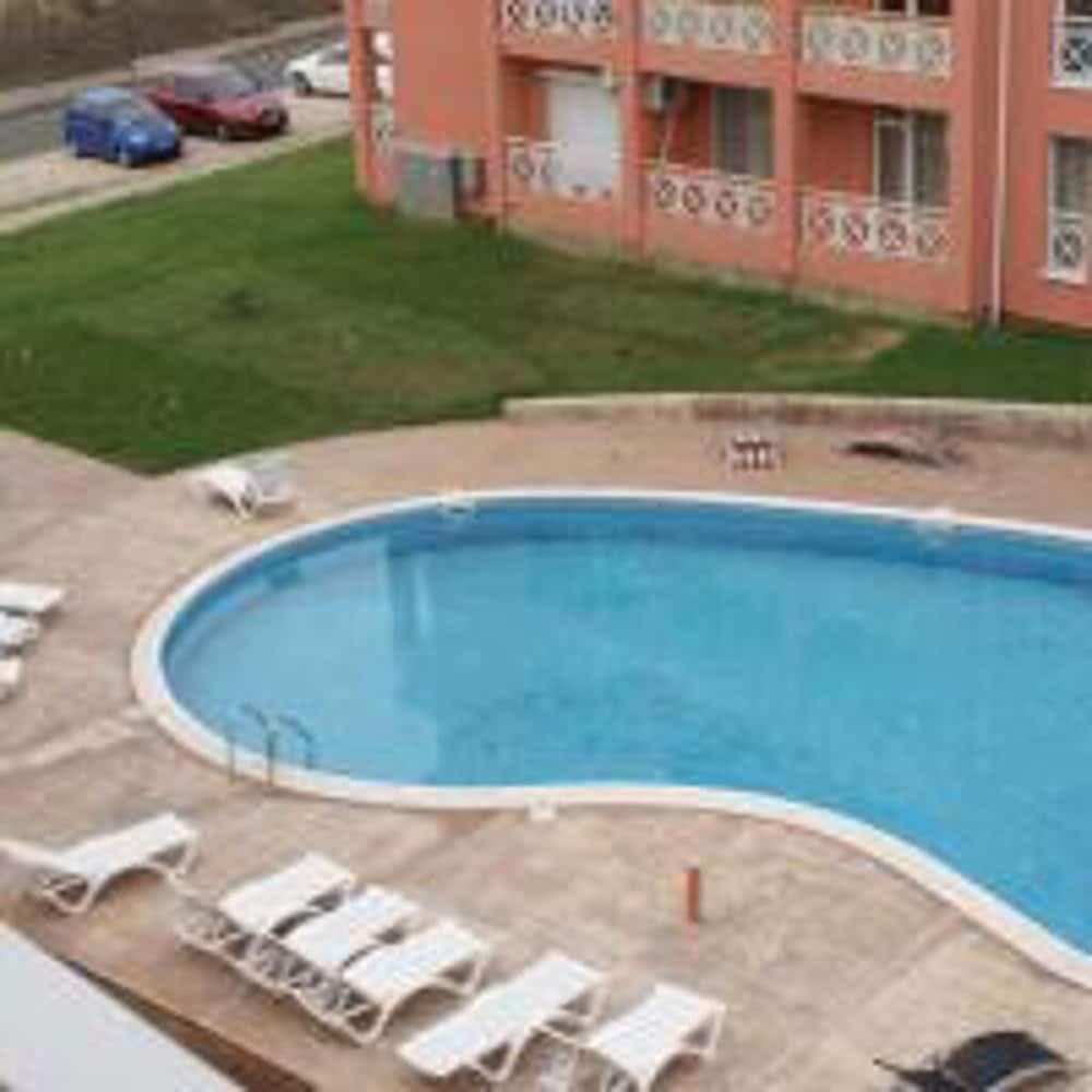 Beautiful 1-bed Studio in Sunny Beach Bulgaria
