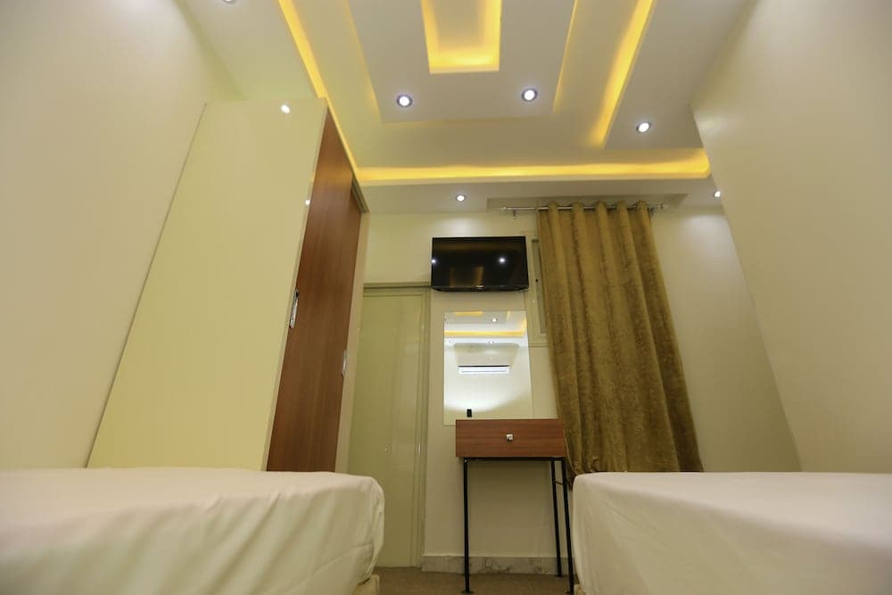 Fabulous View Pyramids Inn